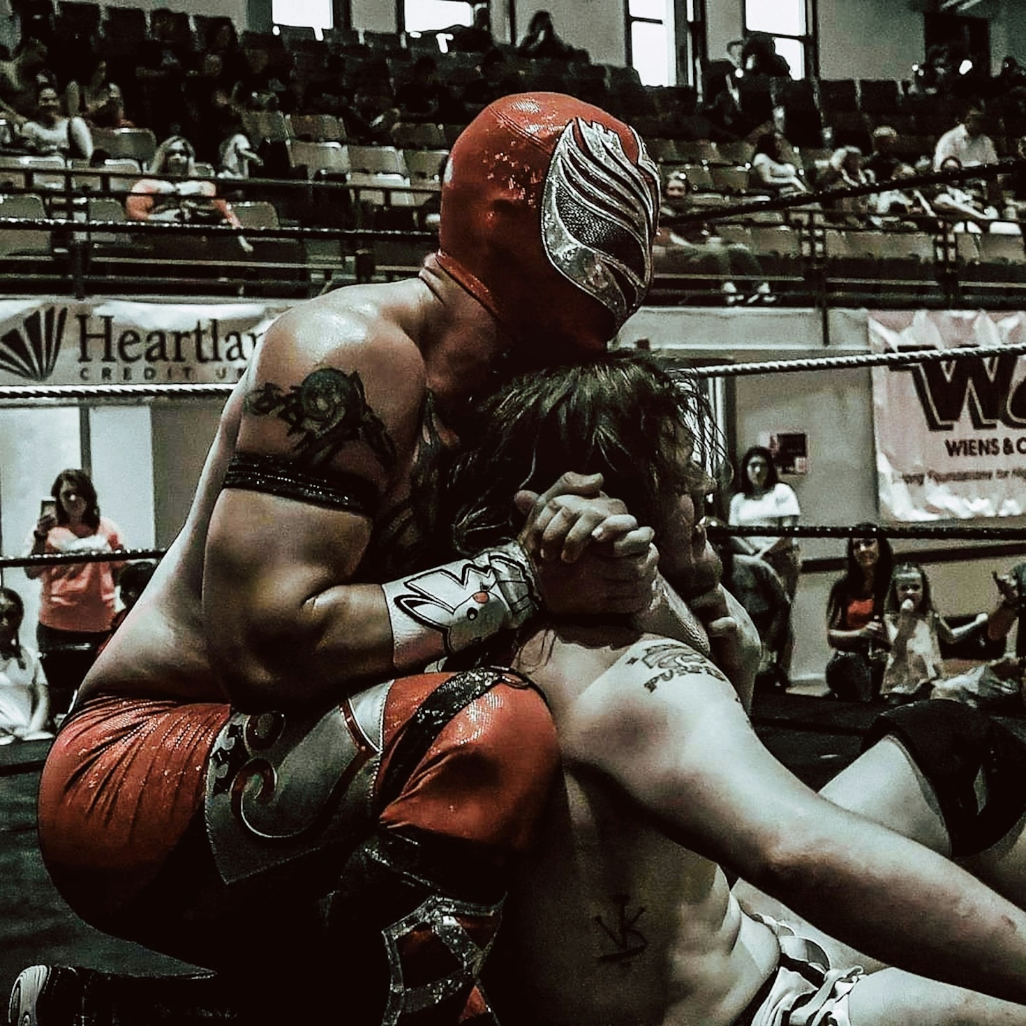 Entrevista con la estrella emergente de la lucha libre